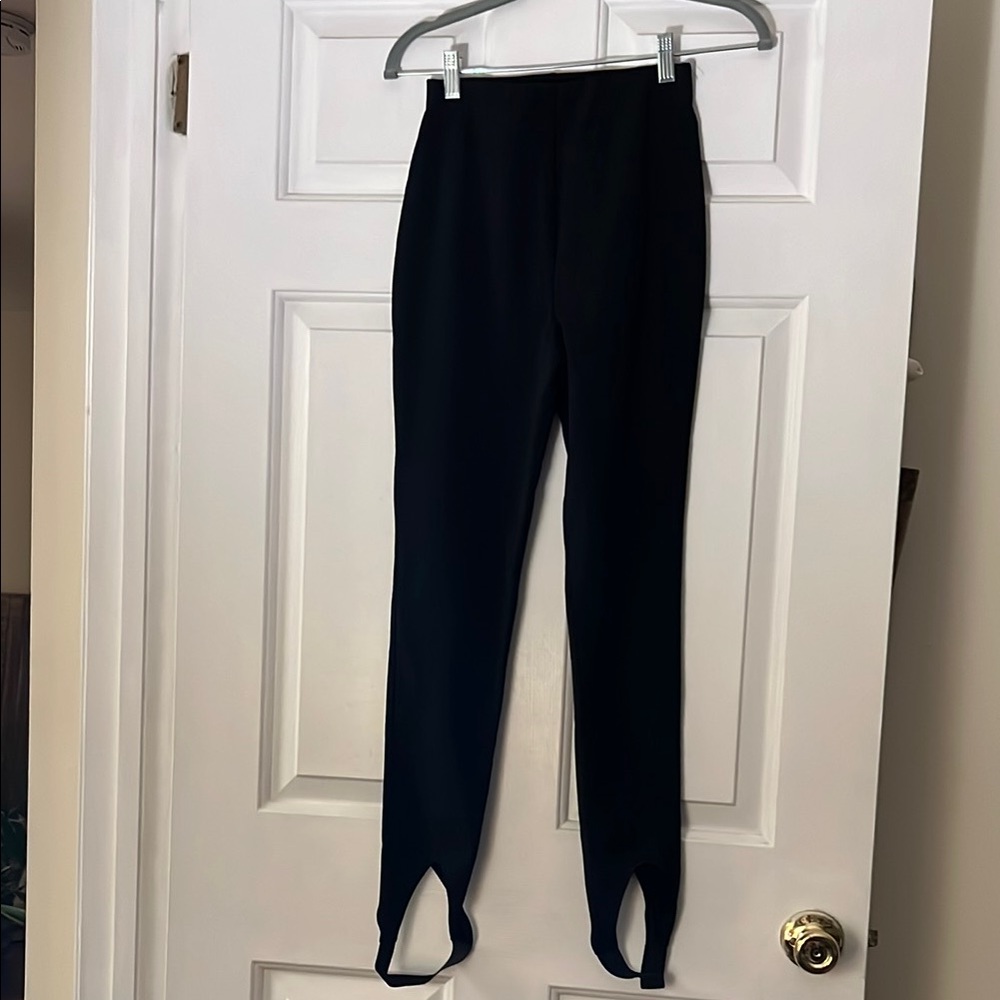 Black Women's Stirrup Leggings
